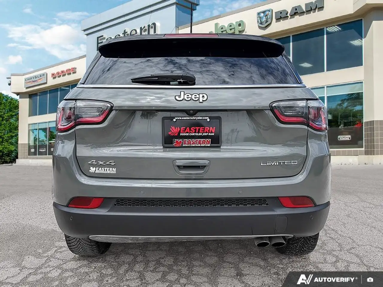 Jeep Compass photo Jeep Compass