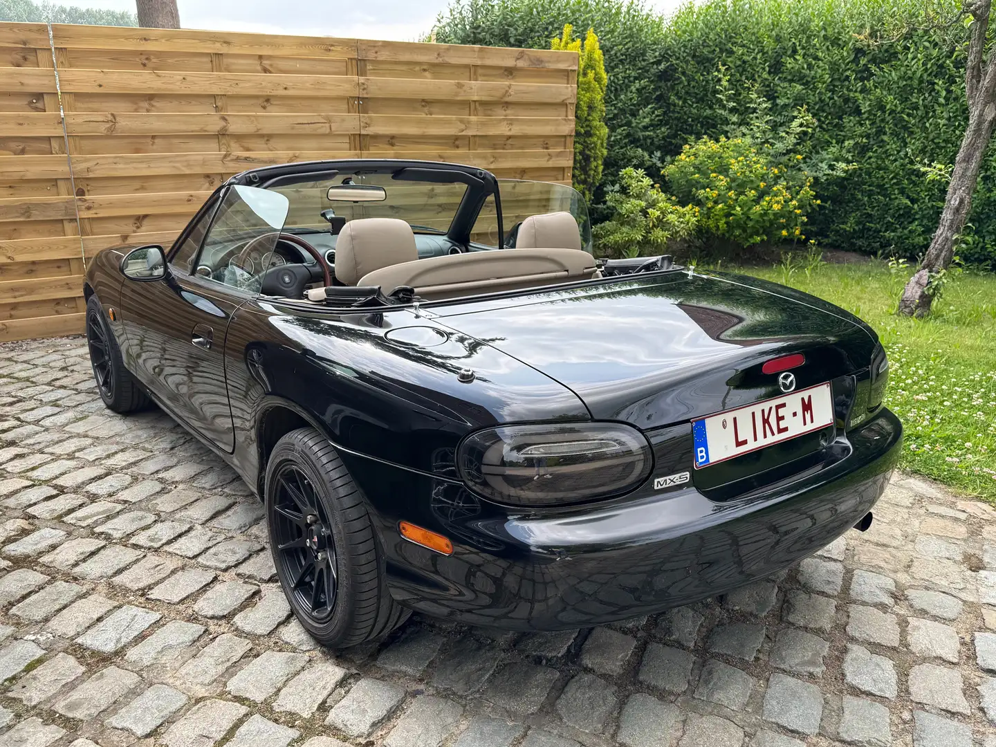 Mazda MX-5 1.8i 6V MIRACLE PACK NARDI TORINO Noir - 1