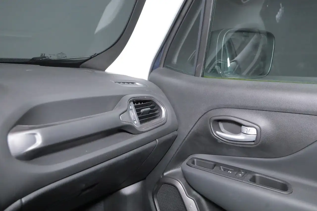 Jeep Renegade 1.5 Turbo T4 Mhev 130CV Altitude DCT 28