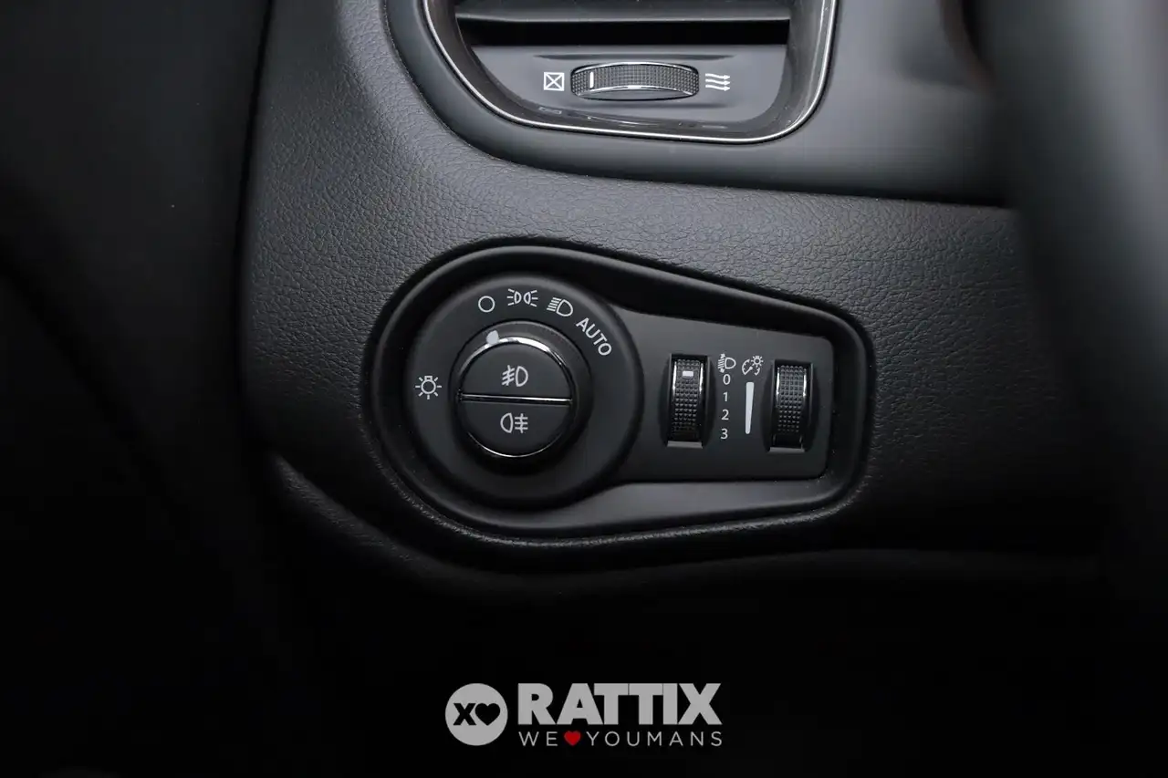 Jeep Renegade 1.5 Turbo T4 Mhev 130CV Altitude DCT 25