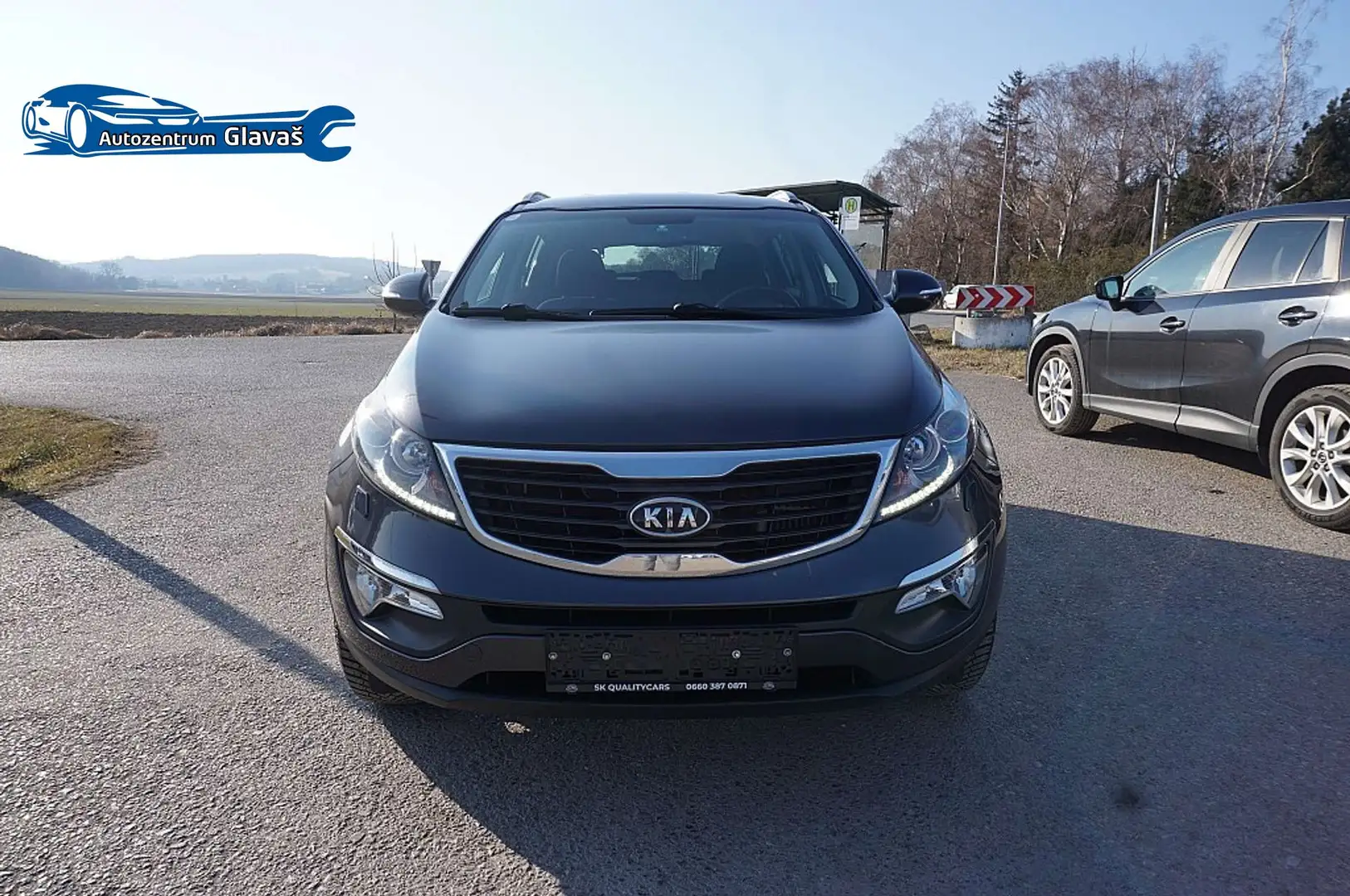 Kia Sportage Active 1,7 CRDi DPF Grau - 1