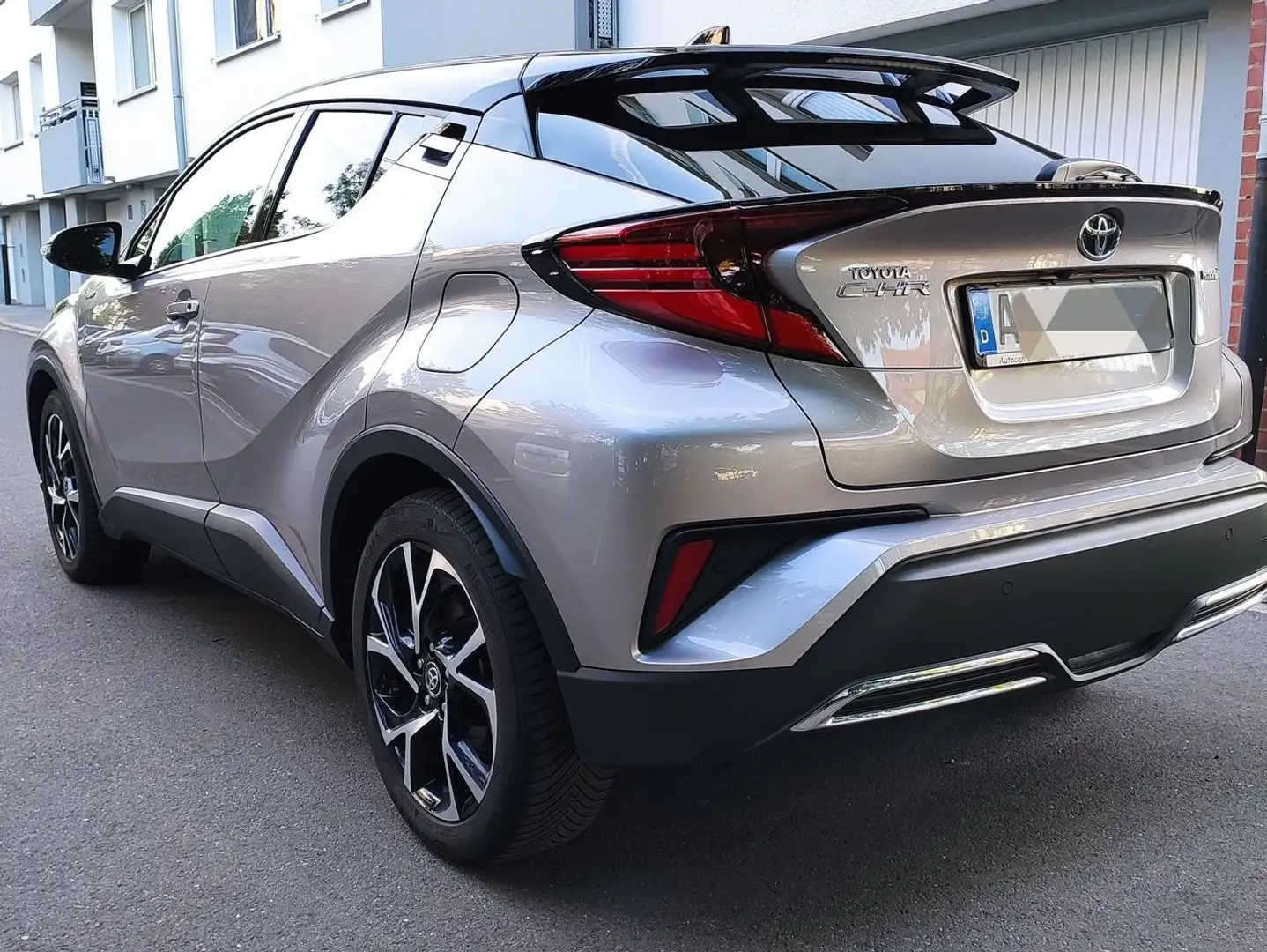 Toyota C-HR C-LUB Premium Hybrid 2.0 (184 PS / 135 kW) CVT Gri - 2