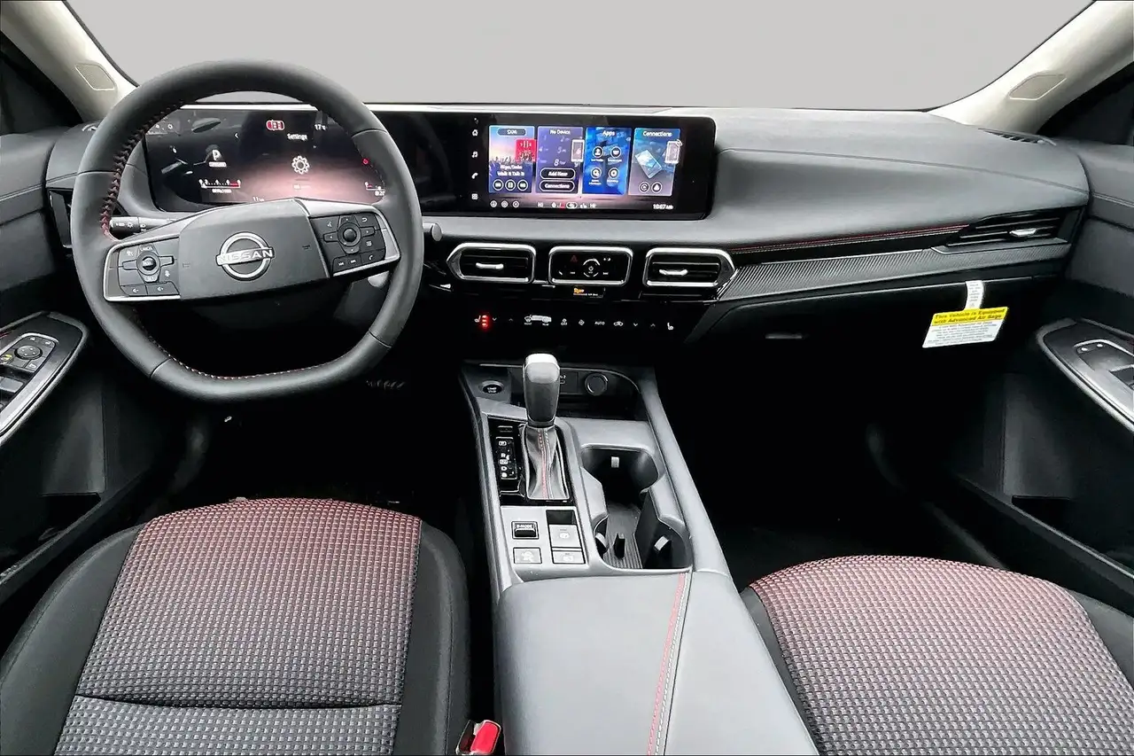 Nissan Sentra снимка Nissan Sentra