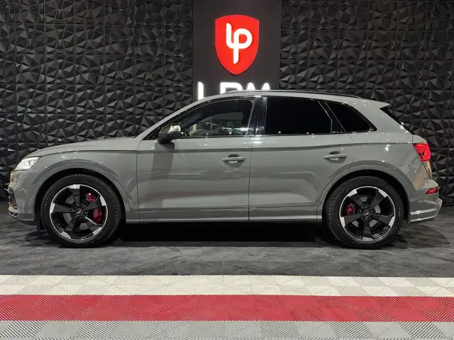 Audi SQ5 view 5