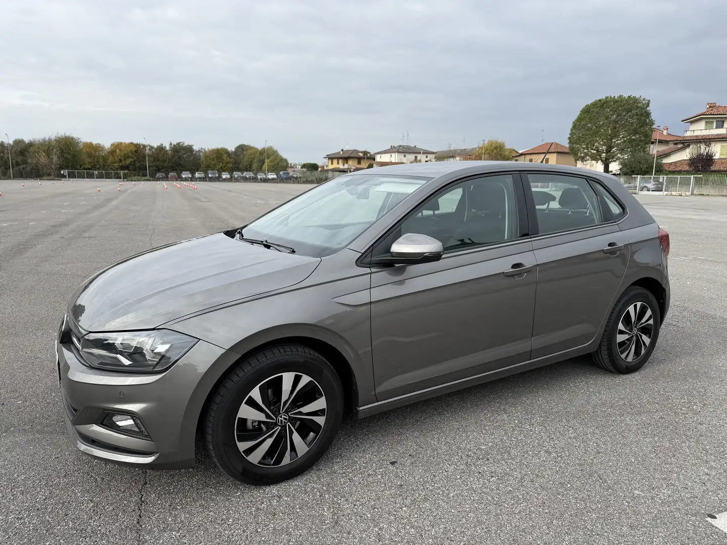 Volkswagen Polo 5p 1.0 tgi Highline 90cv Metano - 1