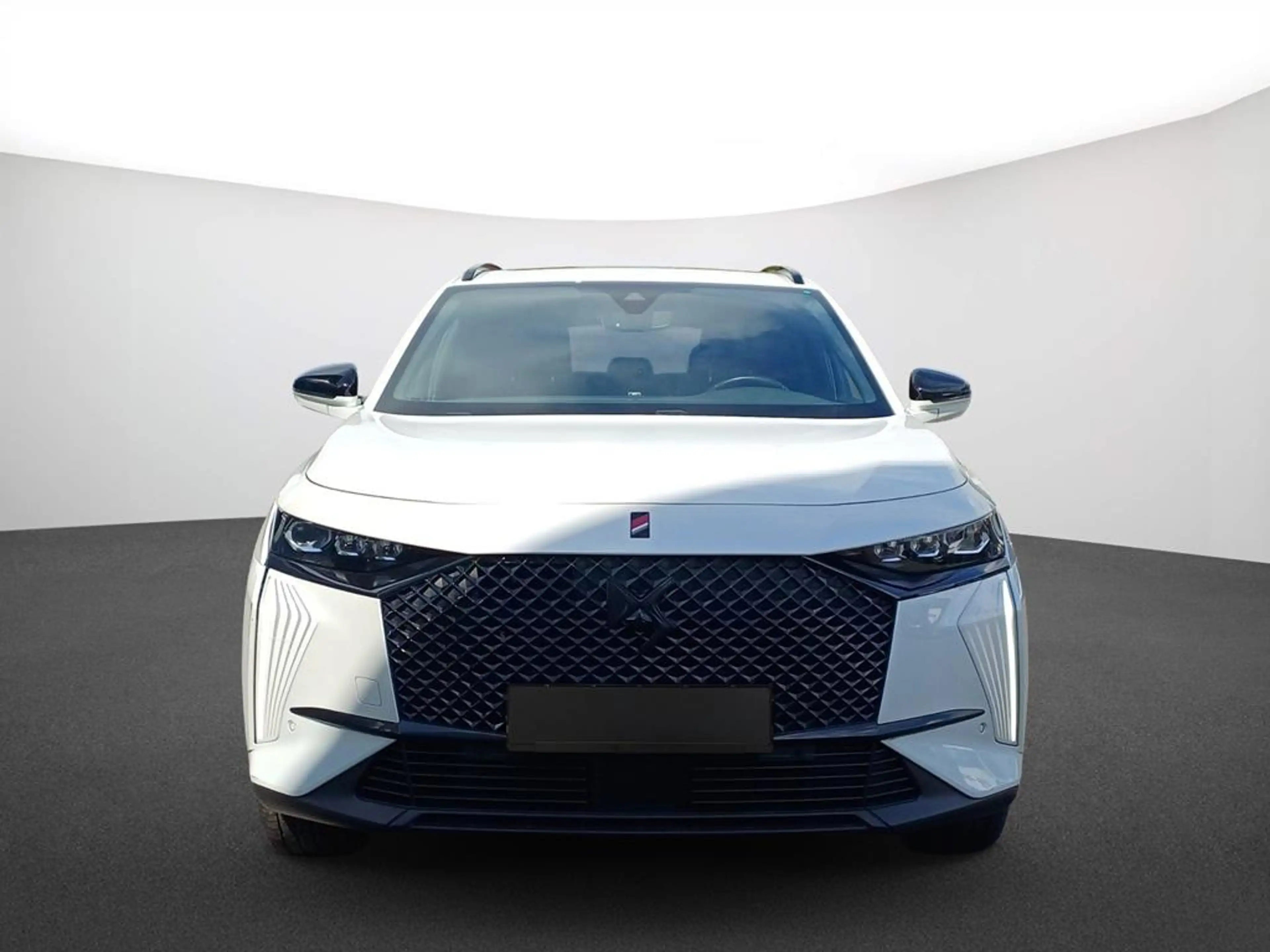 DS Automobiles DS 7 PERFORMANCE LINE + BlueHDi 130 EAT8 — photo 2
