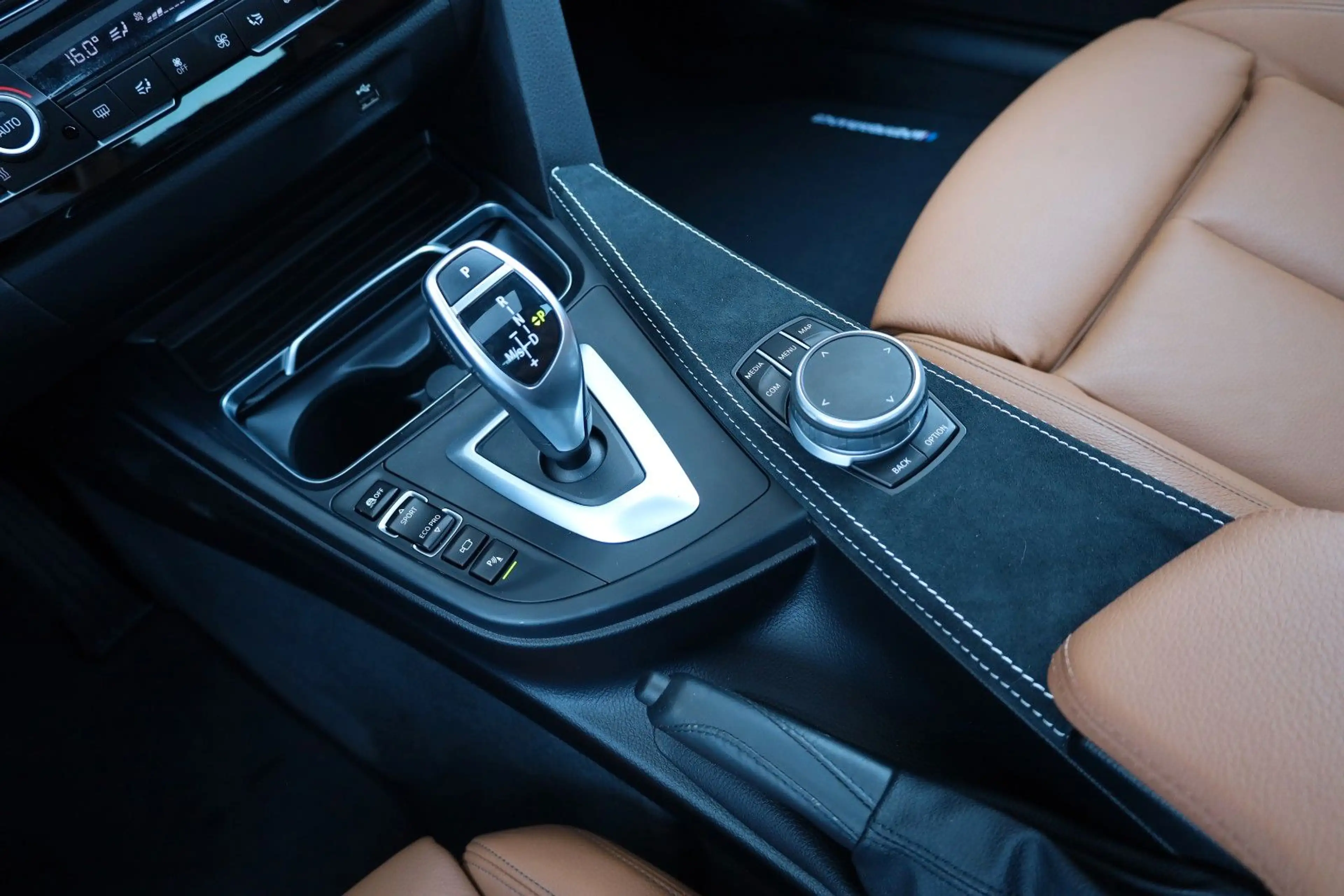 BMW 440 440i Gran Coupé/M/360*/HUD/TOTW/APPLE/HK/SBD/R20 — photo 14