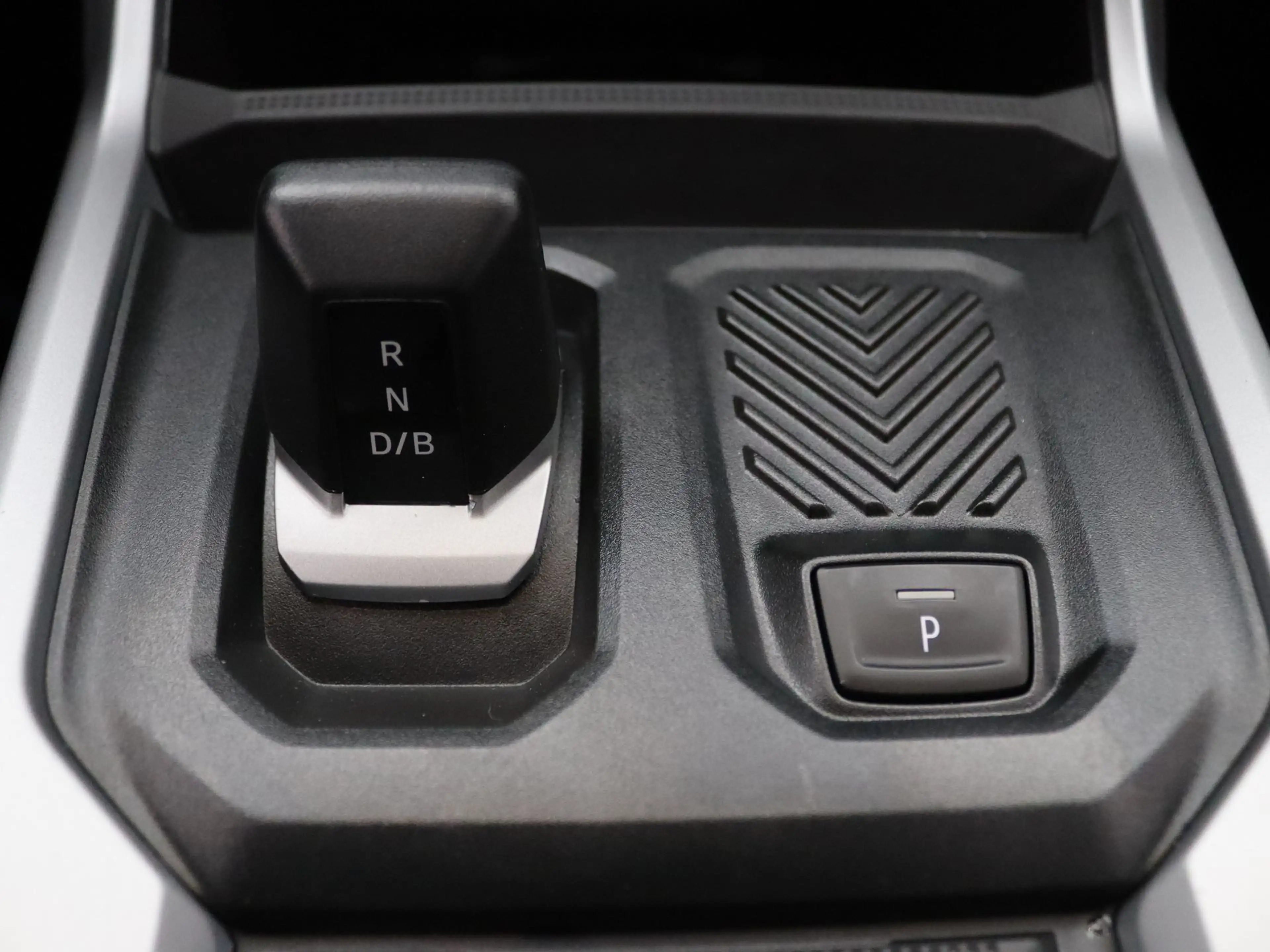 Dacia Bigster 155pk Hybrid Journey Apple Carplay/Android Auto | — photo 16