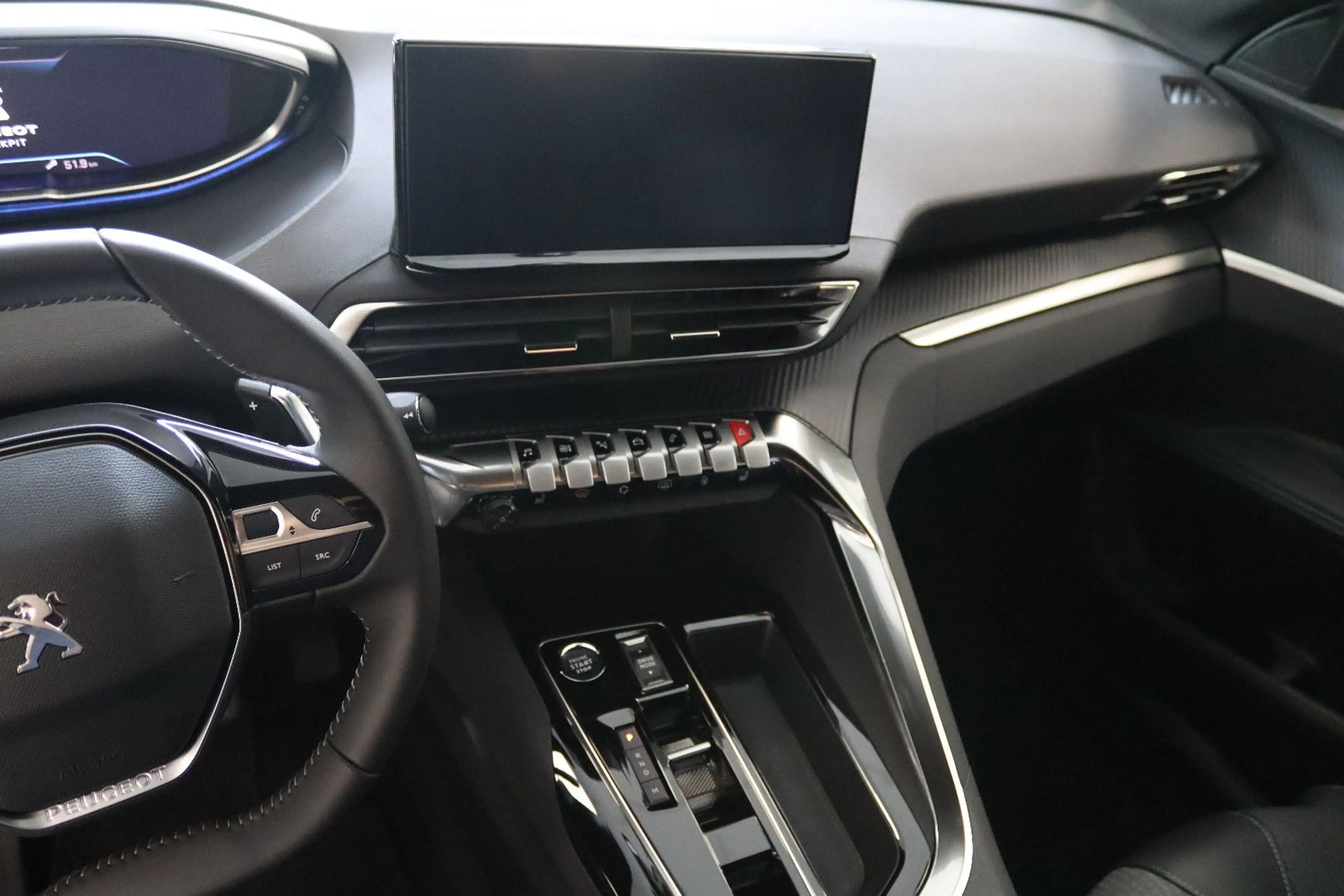 Peugeot 5008 Hybrid 136 Allure Pack *1.HAND + 7-SITZER* — photo 12