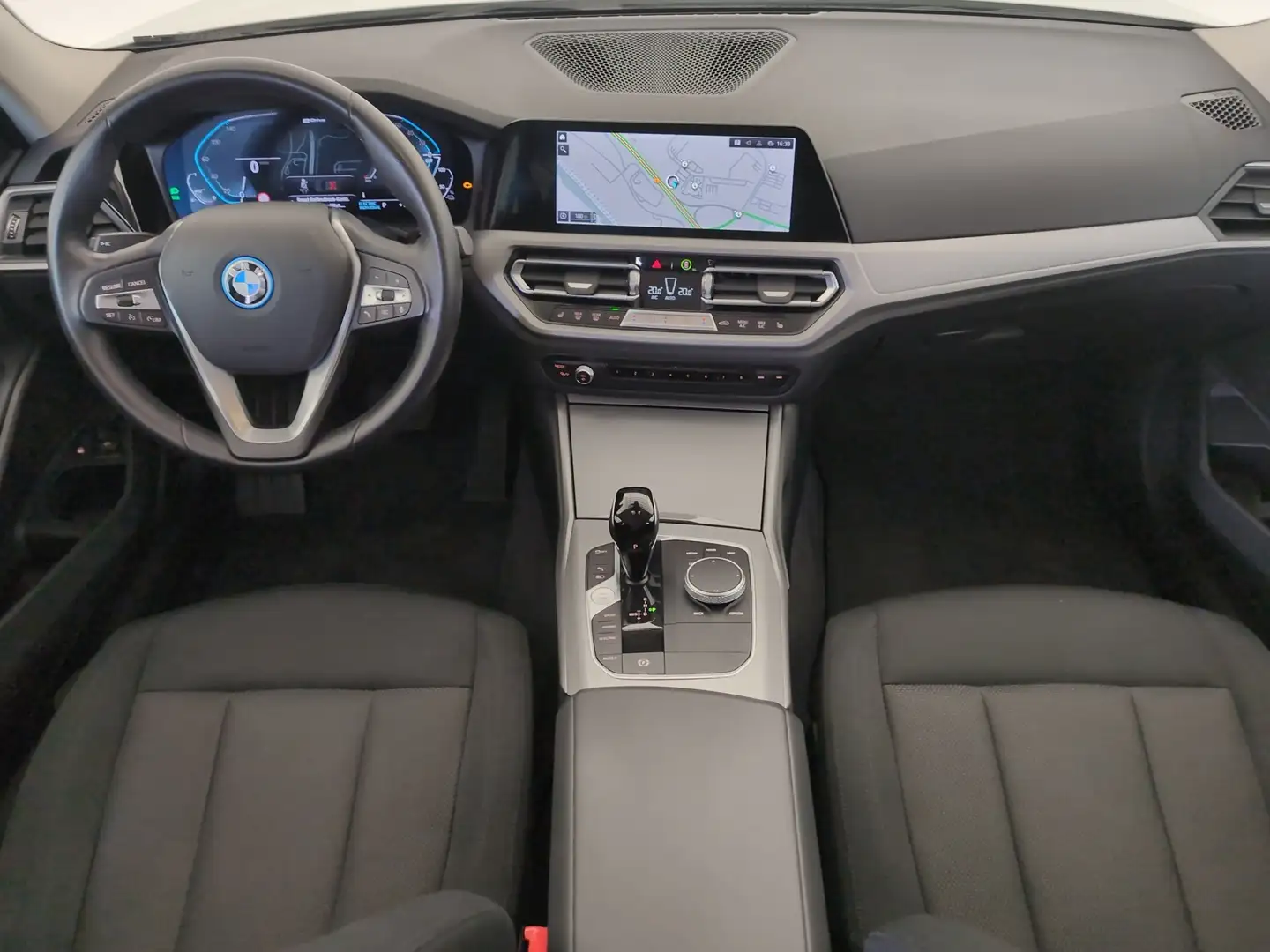 BMW 320 e Touring Advantage SHZ/DAB/PDC SHZ/DAB/PDC Weiß - 2