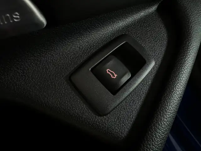 BMW M5 view 18