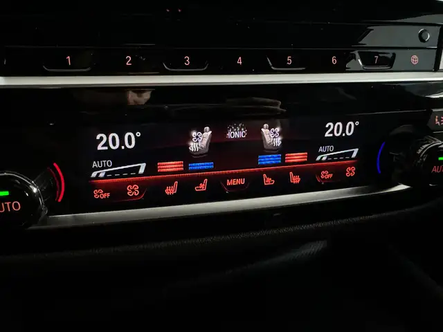 BMW M5 view 25