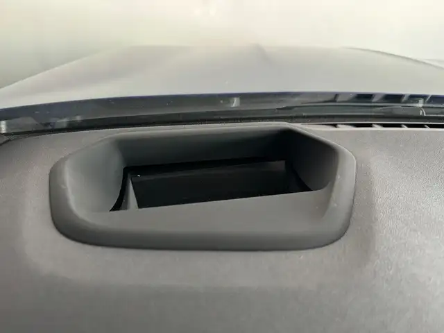 BMW M5 view 9