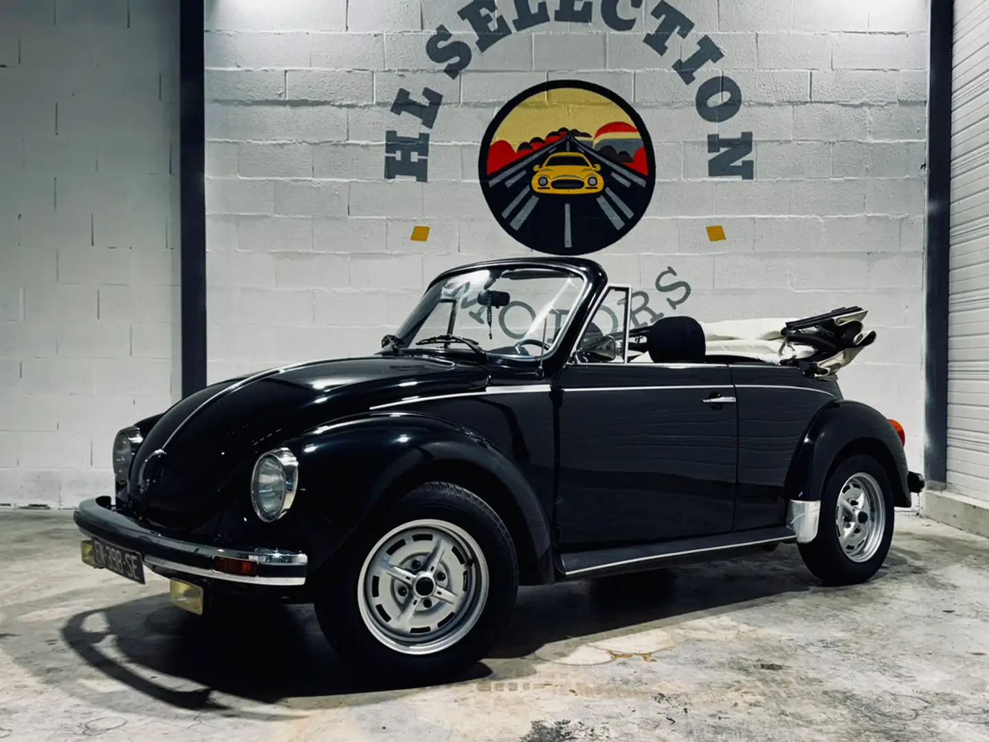 Volkswagen Coccinelle CABRIOLET 1303 DEUXIEME MAIN 1978 GARANTIE 12 MOIS Noir - 1