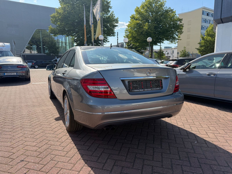 Mercedes-Benz C 180 Lim. 1.H LEDER AKT. PARKASS LÜCKENLOS MB — photo 6