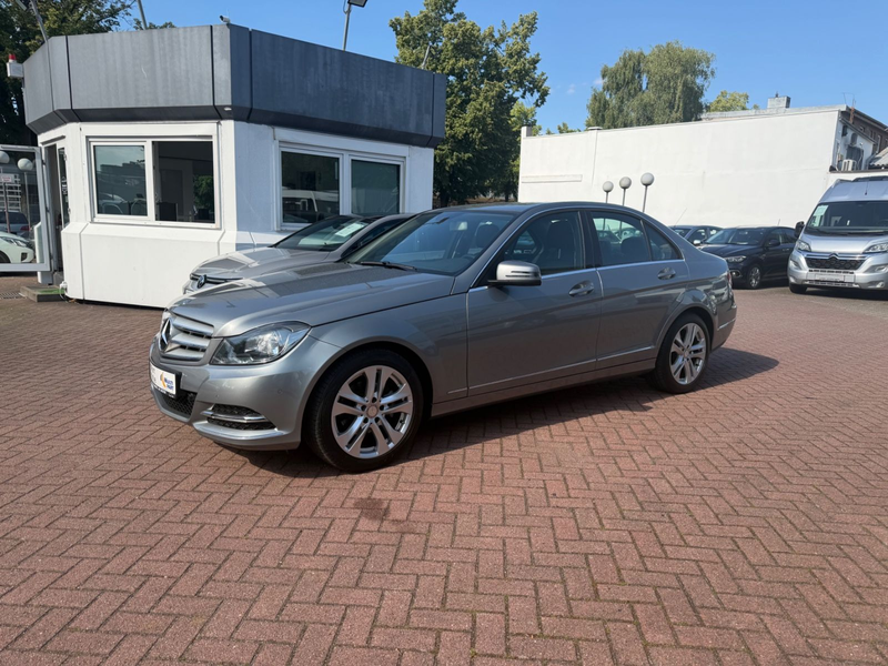 Mercedes-Benz C 180 Lim. 1.H LEDER AKT. PARKASS LÜCKENLOS MB — photo 4