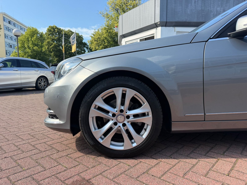 Mercedes-Benz C 180 Lim. 1.H LEDER AKT. PARKASS LÜCKENLOS MB — photo 5