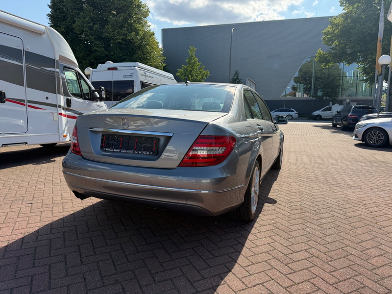 Mercedes-Benz C 180 Lim. 1.H LEDER AKT. PARKASS LÜCKENLOS MB — photo 7