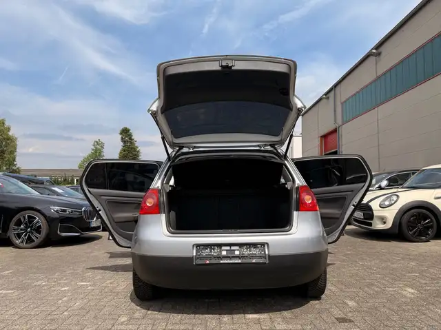 Volkswagen Golf view 15