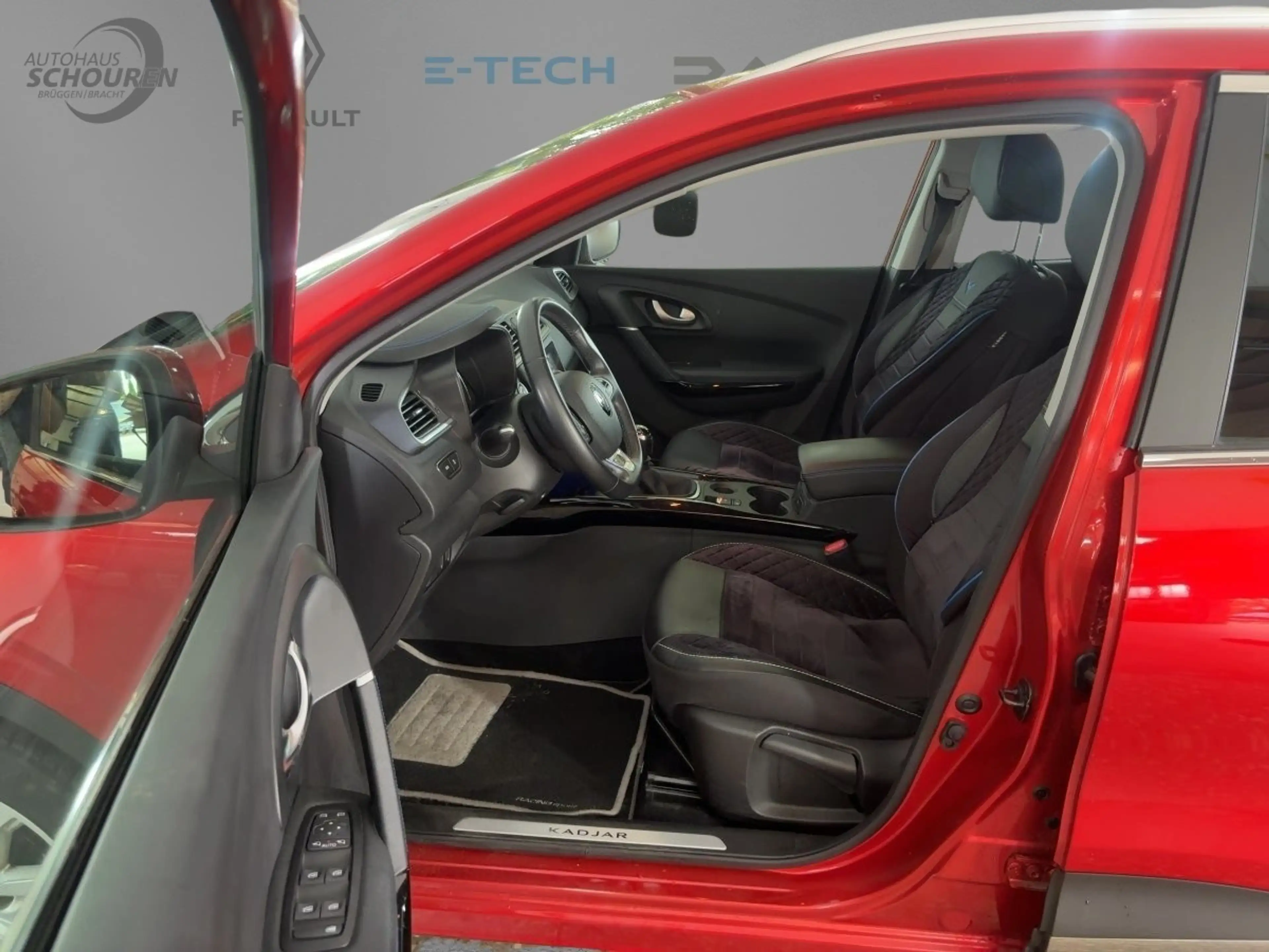 Renault Kadjar 1.3 TCe 140 Limited GPF — photo 12
