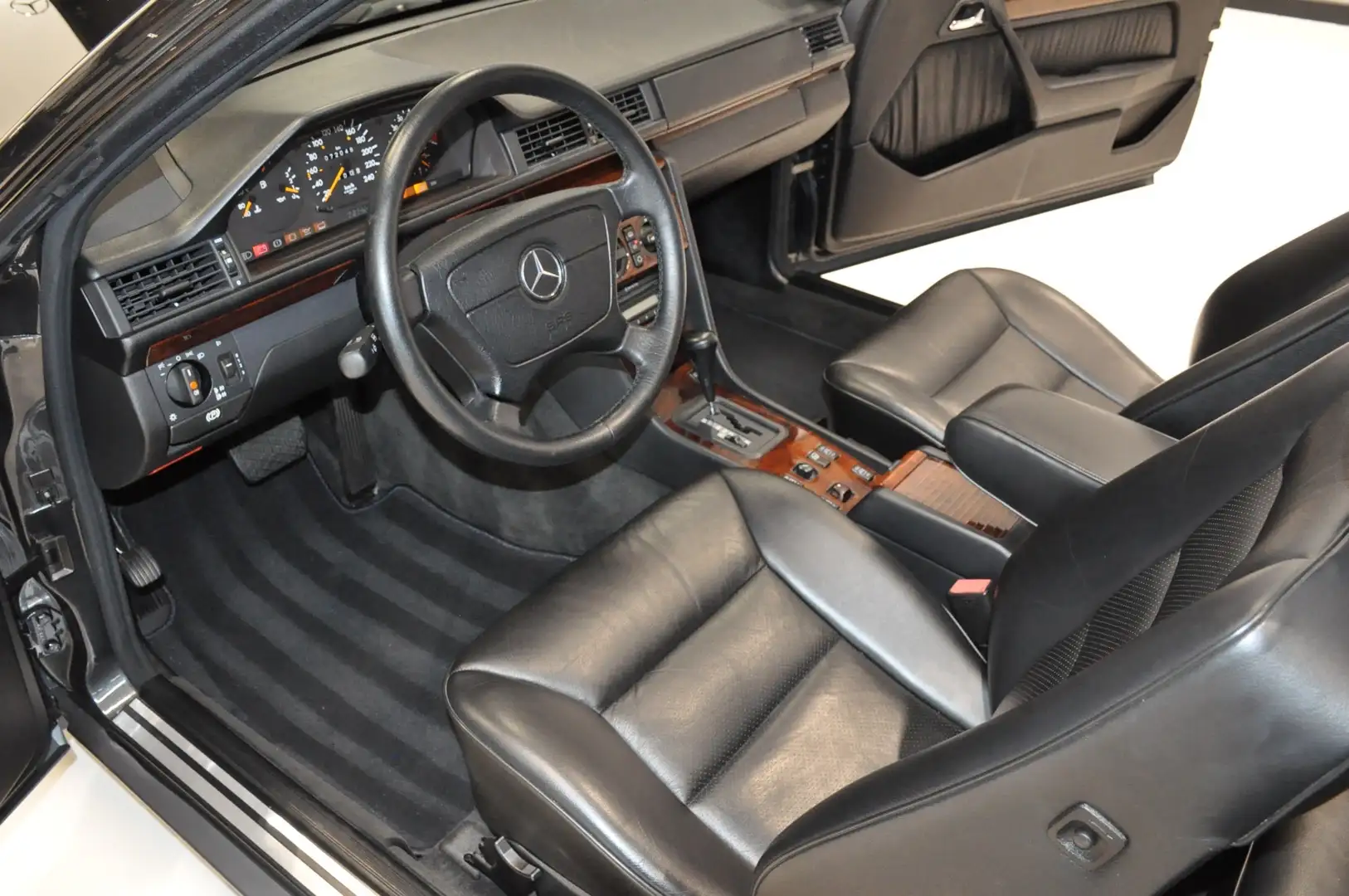 Mercedes-Benz E 220 E220 Cabriolet A124 origineel 72.048 km Zwart - 2