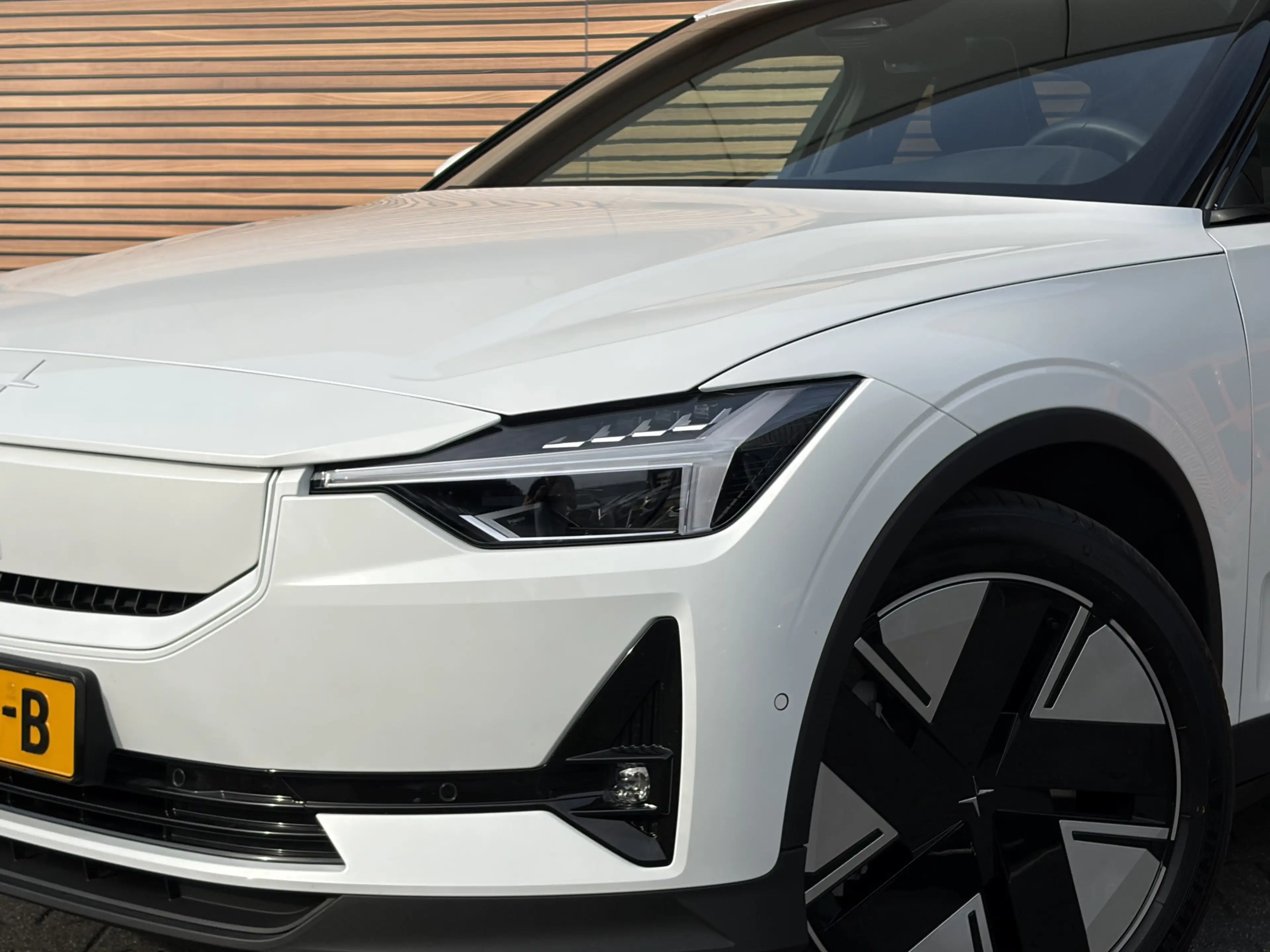 Polestar 2 Long Range Single Motor Prime 82 kWh panodak / Adp — photo 10