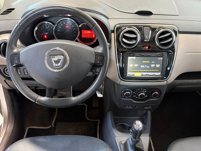 Dacia Lodgy Prestige 1.2 — photo 11
