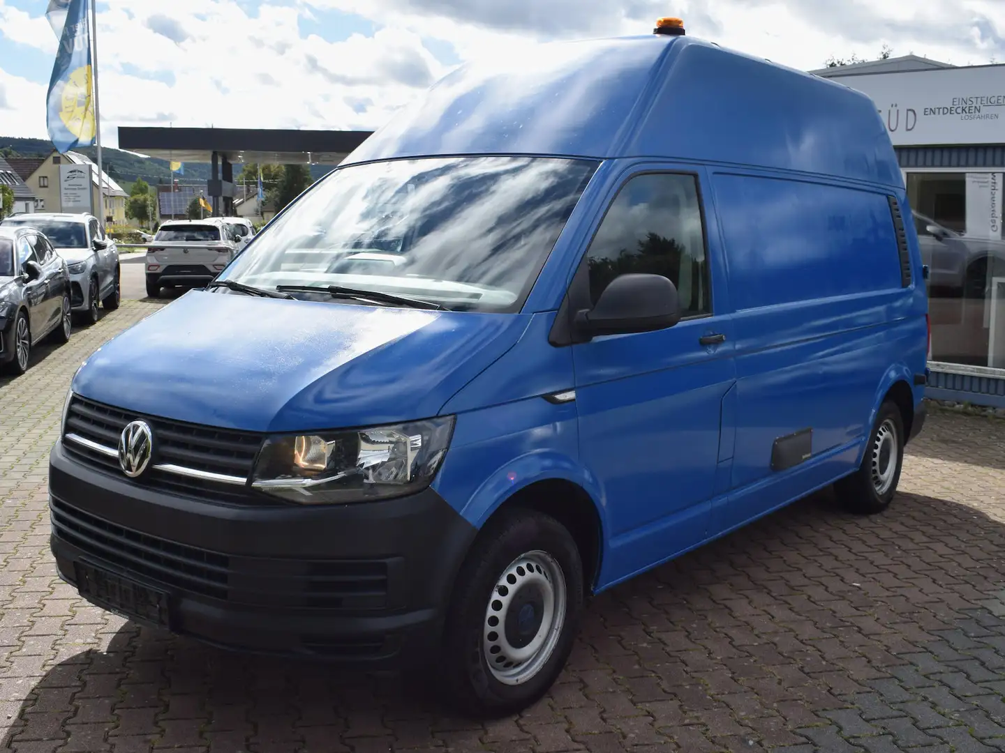 Volkswagen T6 Transporter 2.0 TDI DPF Hochdach Sortimo Klima Blau - 2