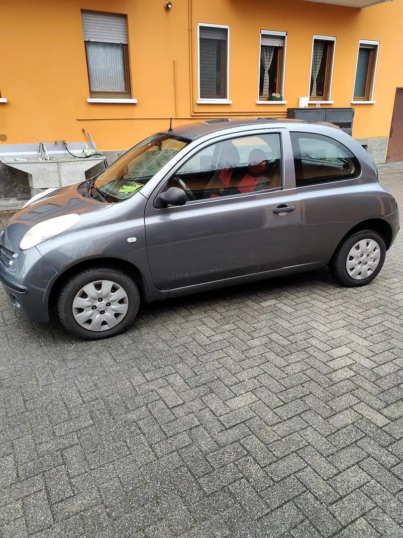 Nissan Micra 3p 1.0 Comfort - 2
