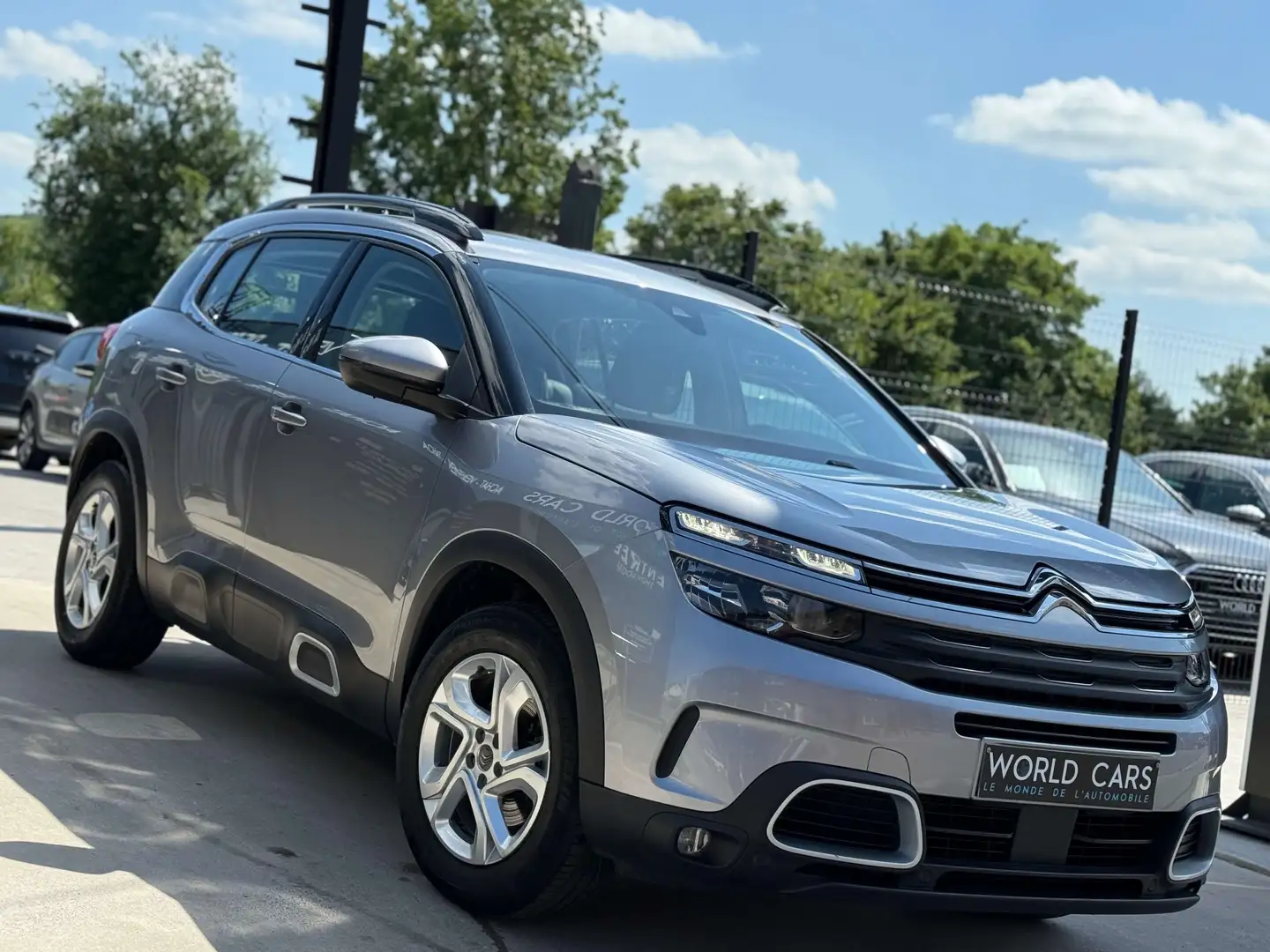 Citroen C5 Aircross 1.2i 131CV CAMERA360/ NAVI/ GARANTIE 12MOIS Gris - 2
