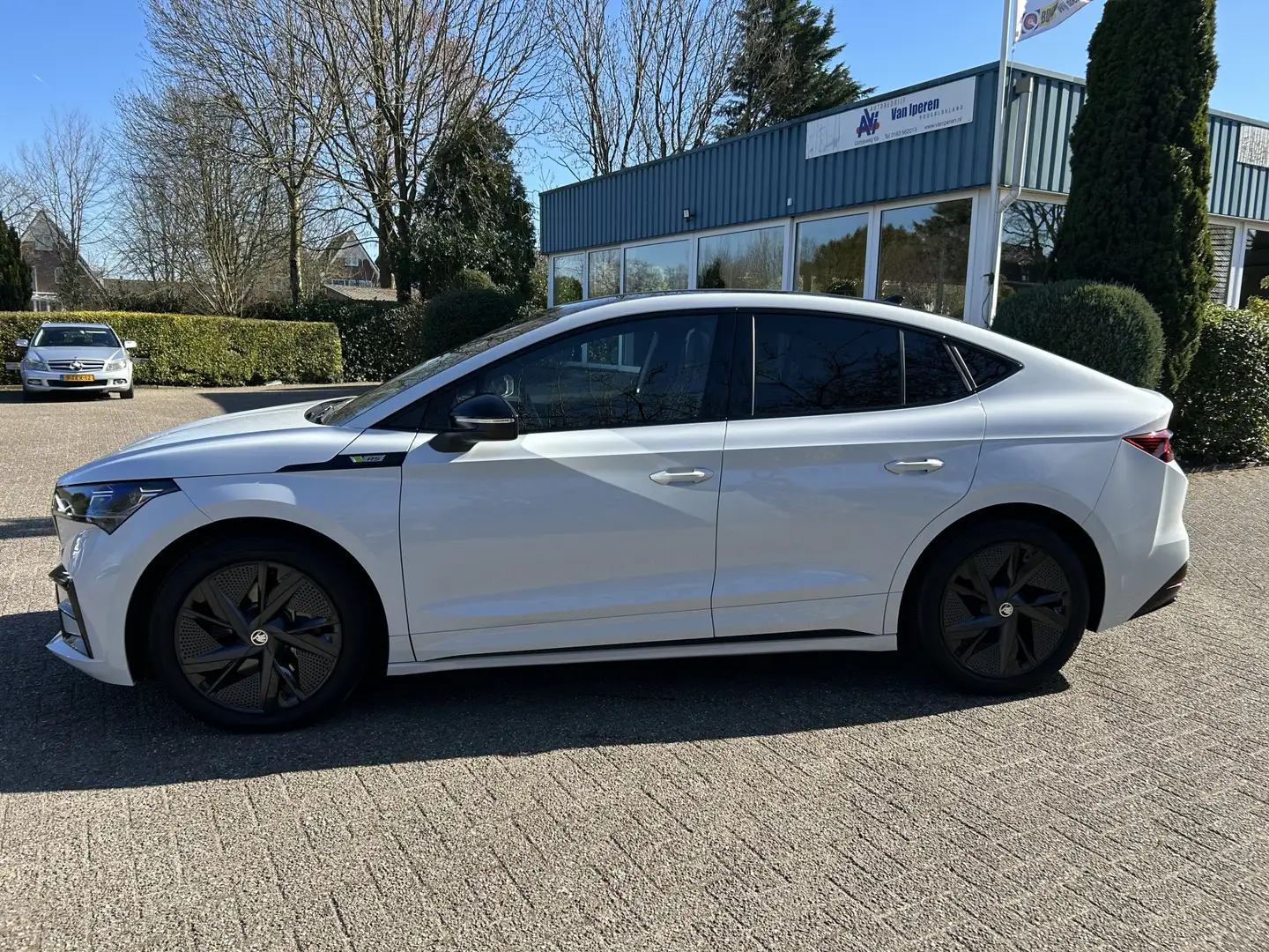 Skoda Enyaq Coupé iV 80 RS Blanc - 2