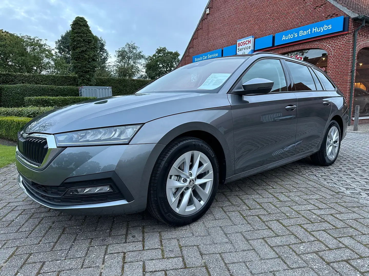 Skoda Octavia Combi Ambition 1.5 TSI MHEV DSG - !! SUPERPROMO !! Grau - 1