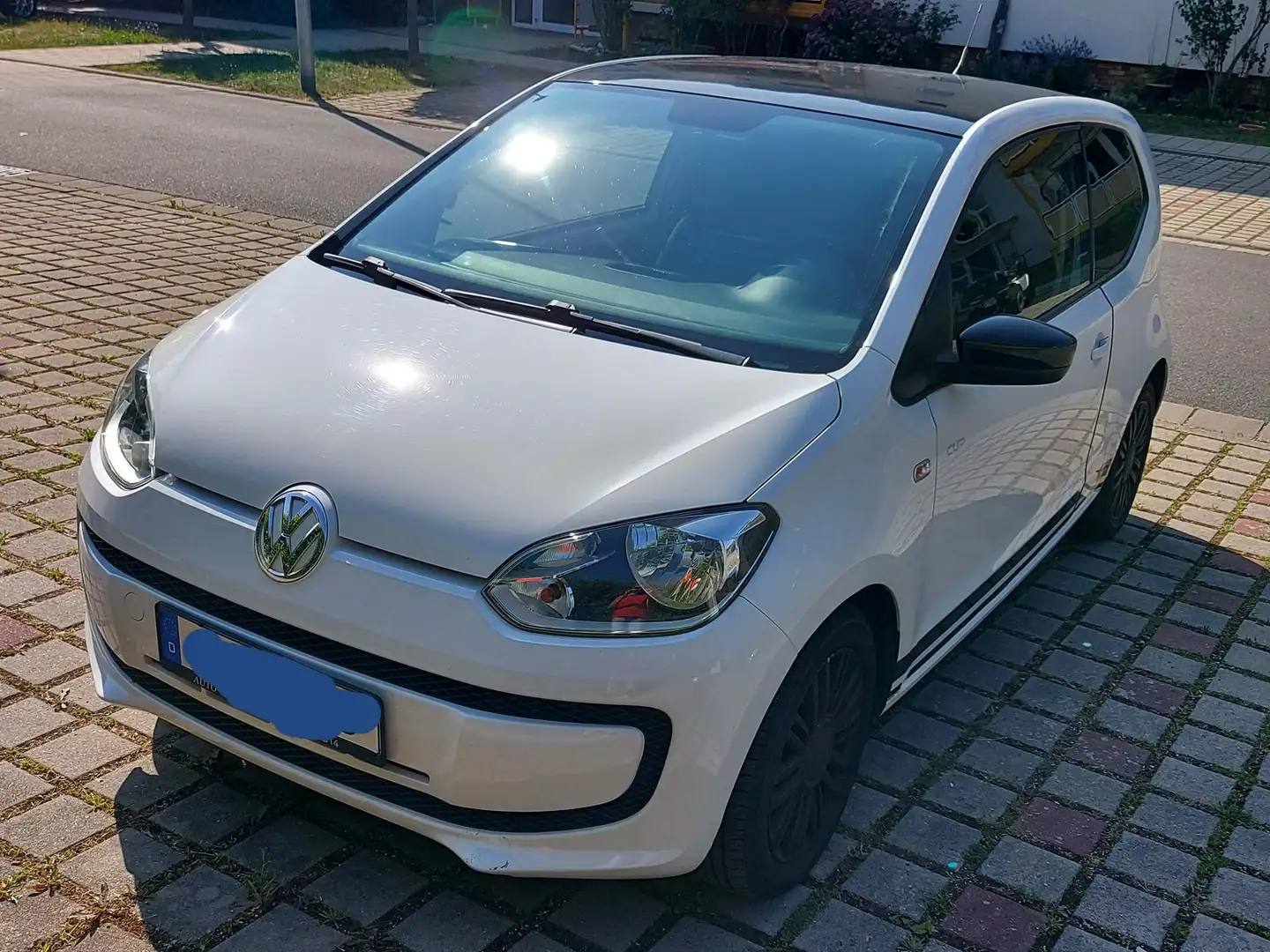 Volkswagen up! up! cup up! Weiß - 1