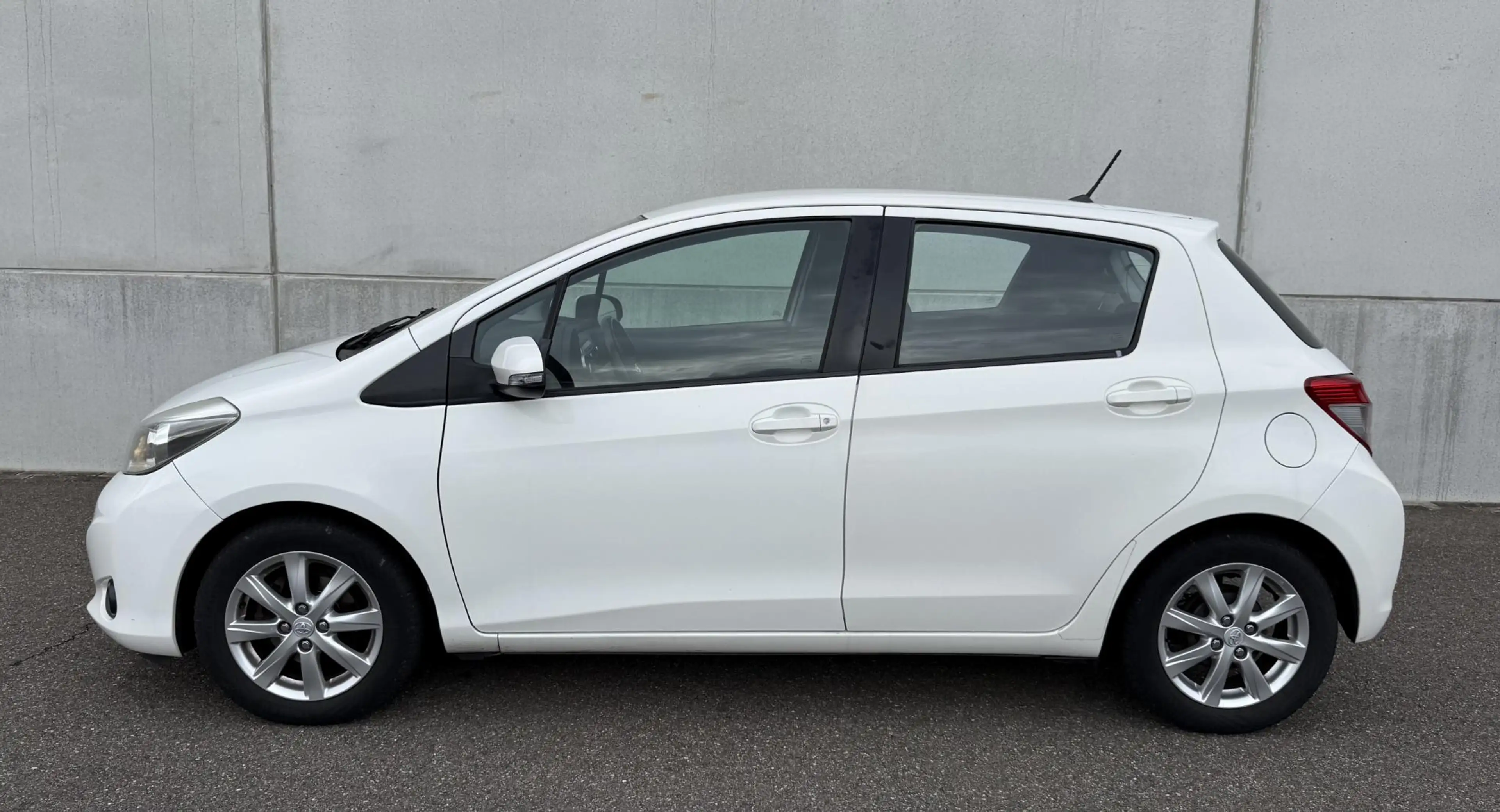 Toyota Yaris 1.3 VVT-i Aspiration | Camera | Trekhaak | Connect — photo 4
