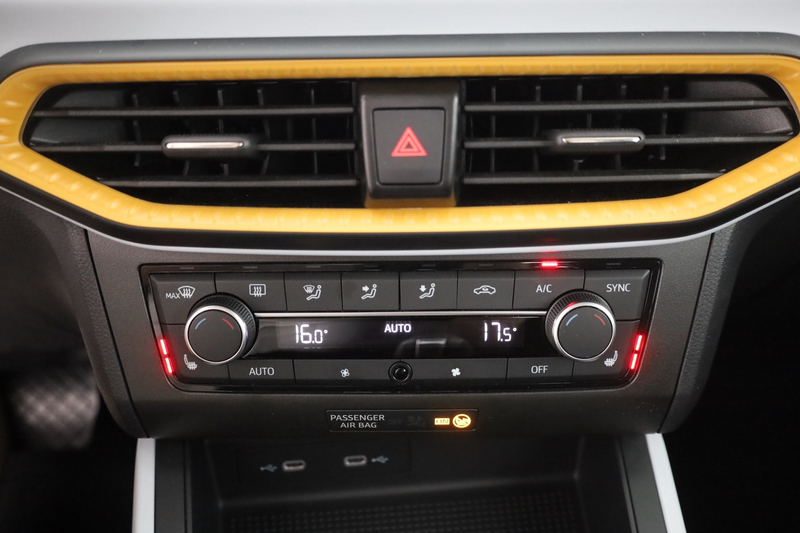 SEAT Arona 1.0 TSI DSG Style LED Navi Sitzheizung DAB — photo 12