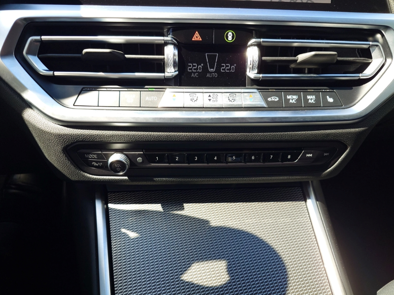 BMW 320 i Aut. M Sport touring/Laser/Pano/Navigation — photo 10