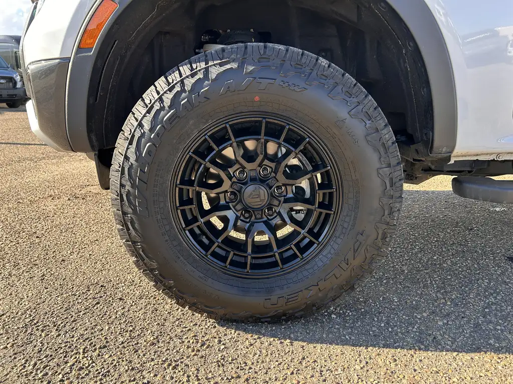 2025 Ford Ranger Lariat SuperCrew 128 | Fuel Rims | 360 Cam | SYNC — photo 3