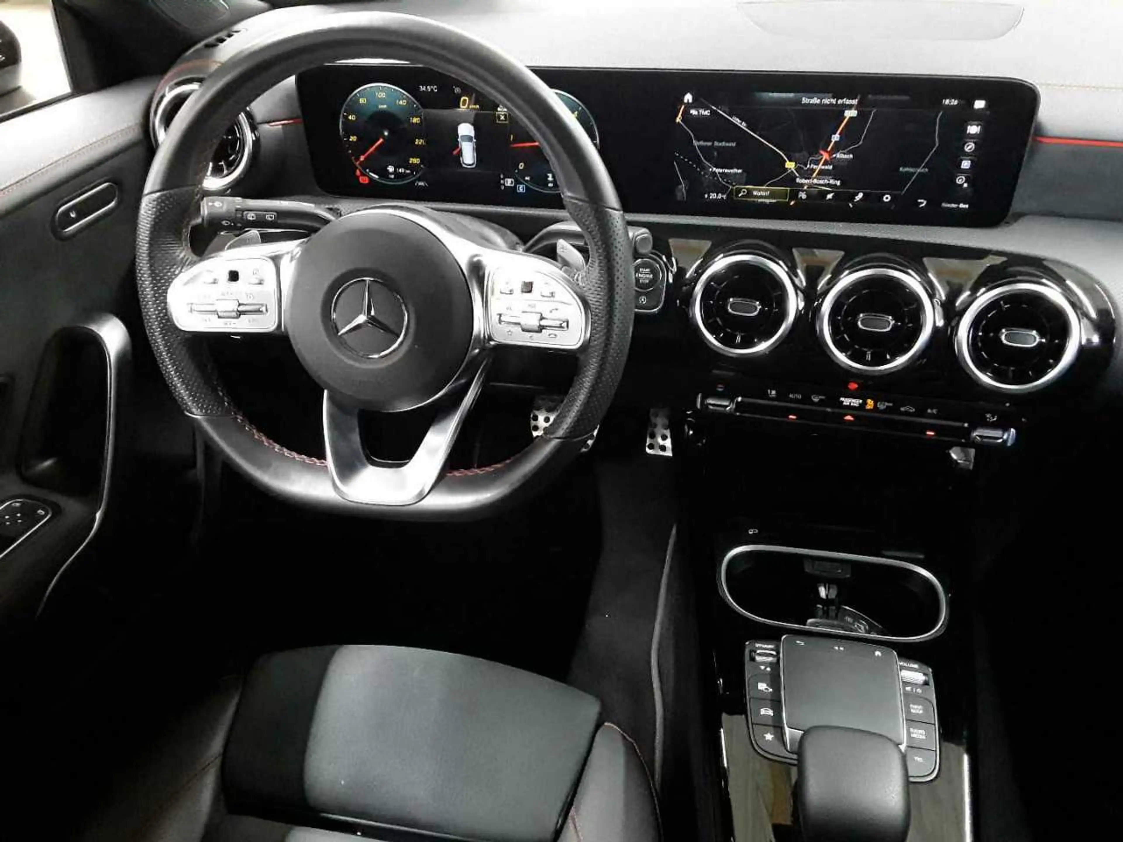 Mercedes-Benz CLA 220 CLA 220 d SB 8G-AMG BusiP MBUX Sound — photo 10