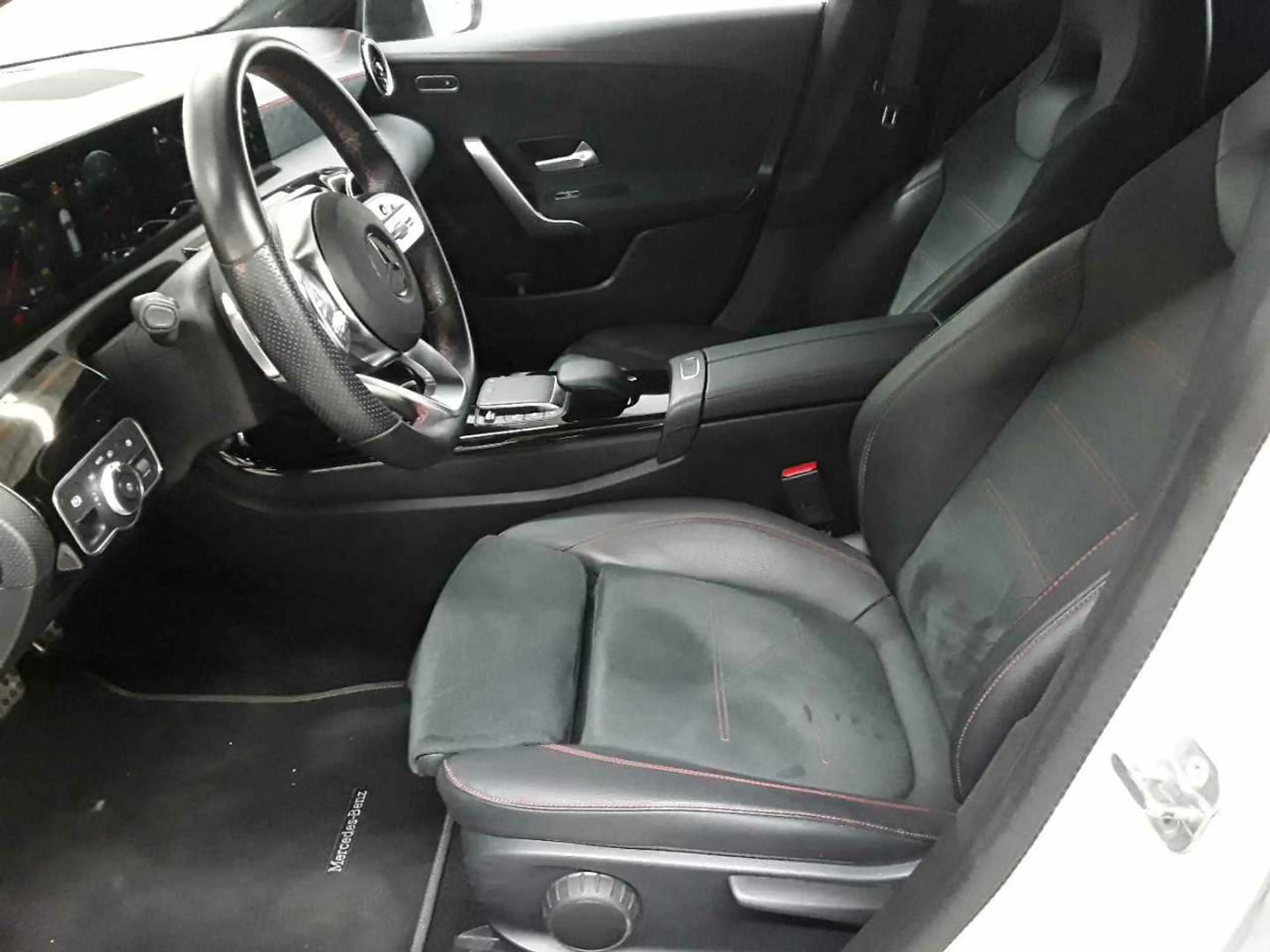 Mercedes-Benz CLA 220 CLA 220 d SB 8G-AMG BusiP MBUX Sound — photo 7