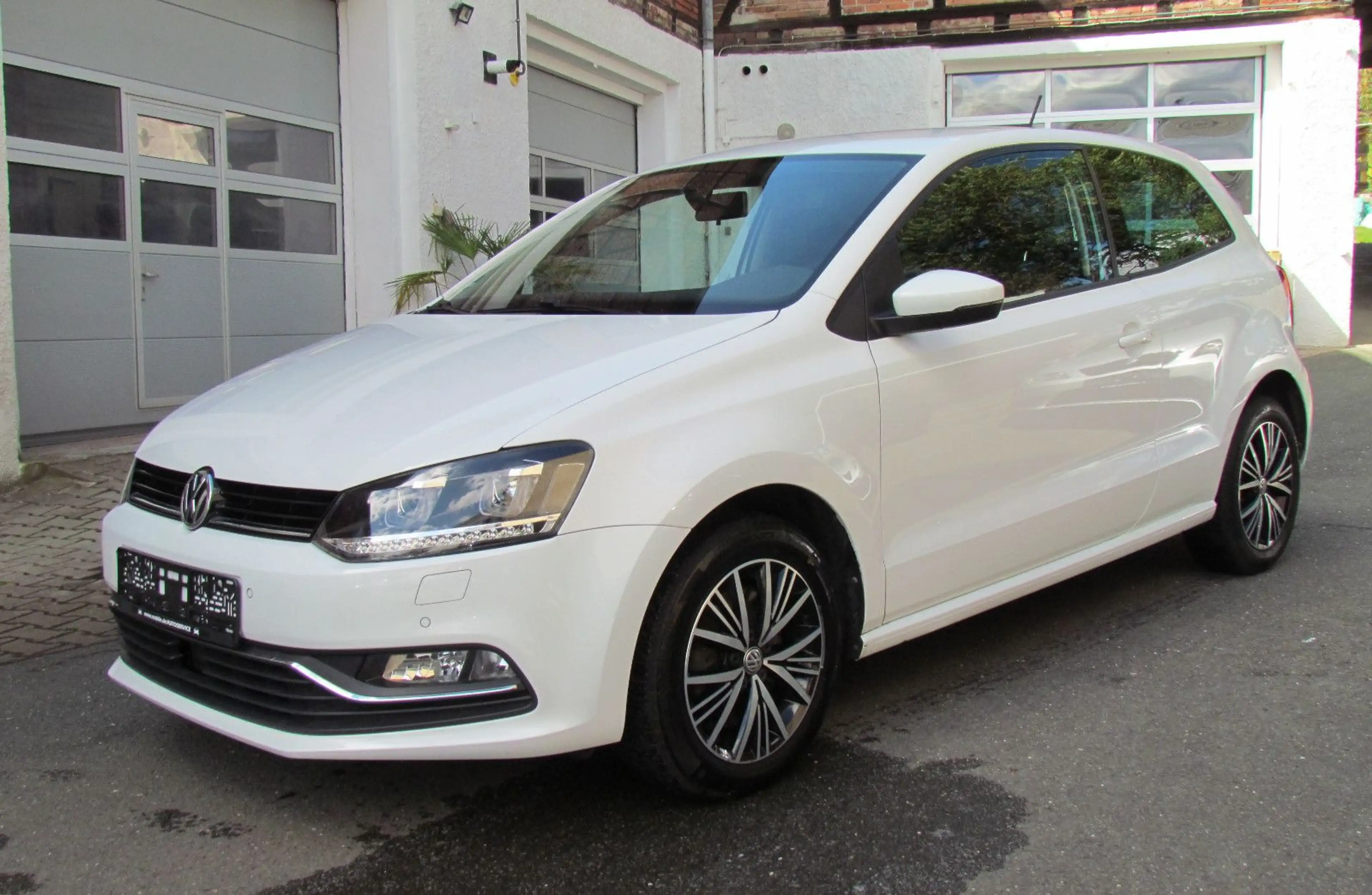Volkswagen Polo 81kW **ALLSTAR** LED/Klimaautomatik/PDC — photo 2