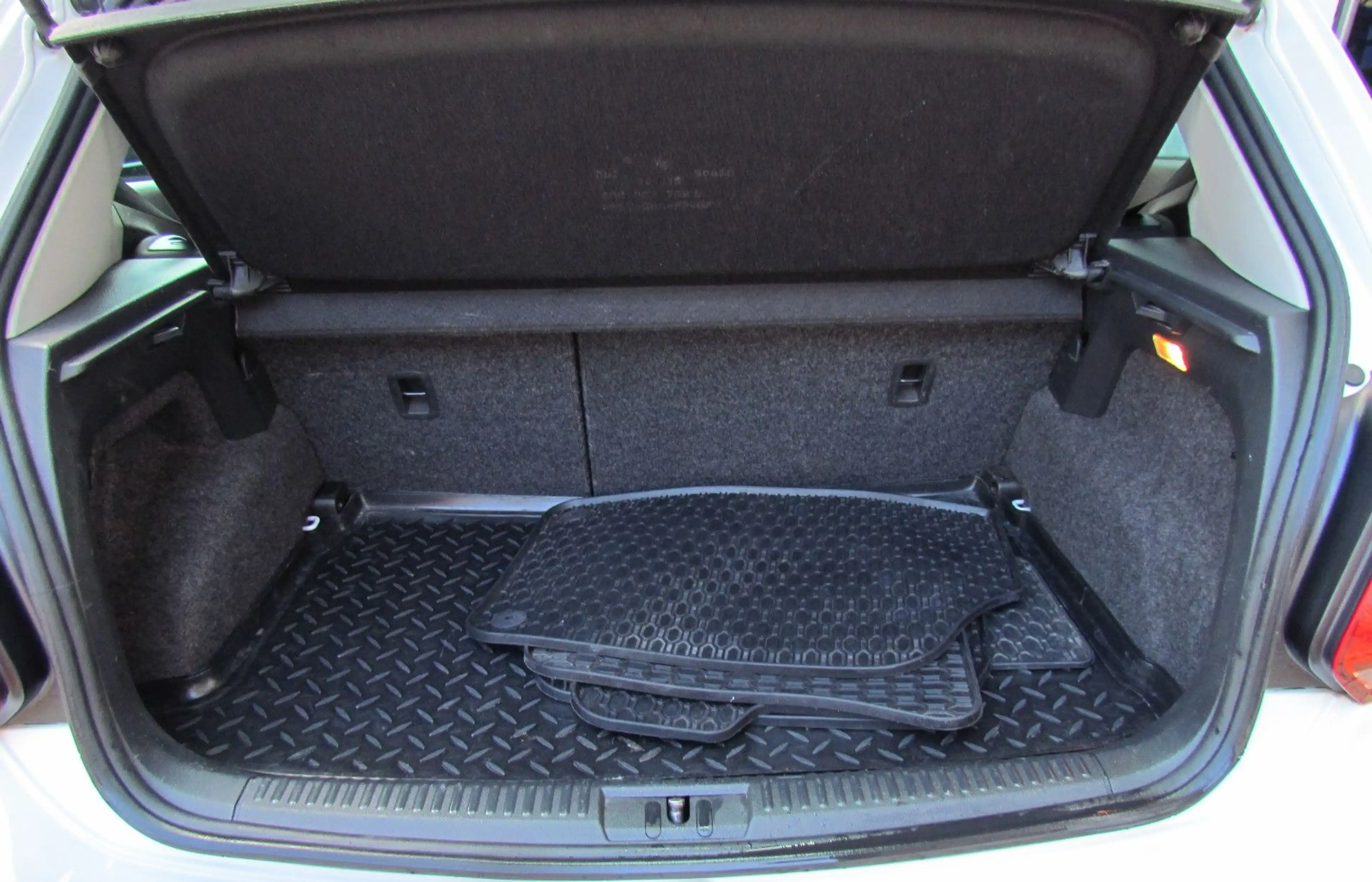 Volkswagen Polo 81kW **ALLSTAR** LED/Klimaautomatik/PDC — photo 7