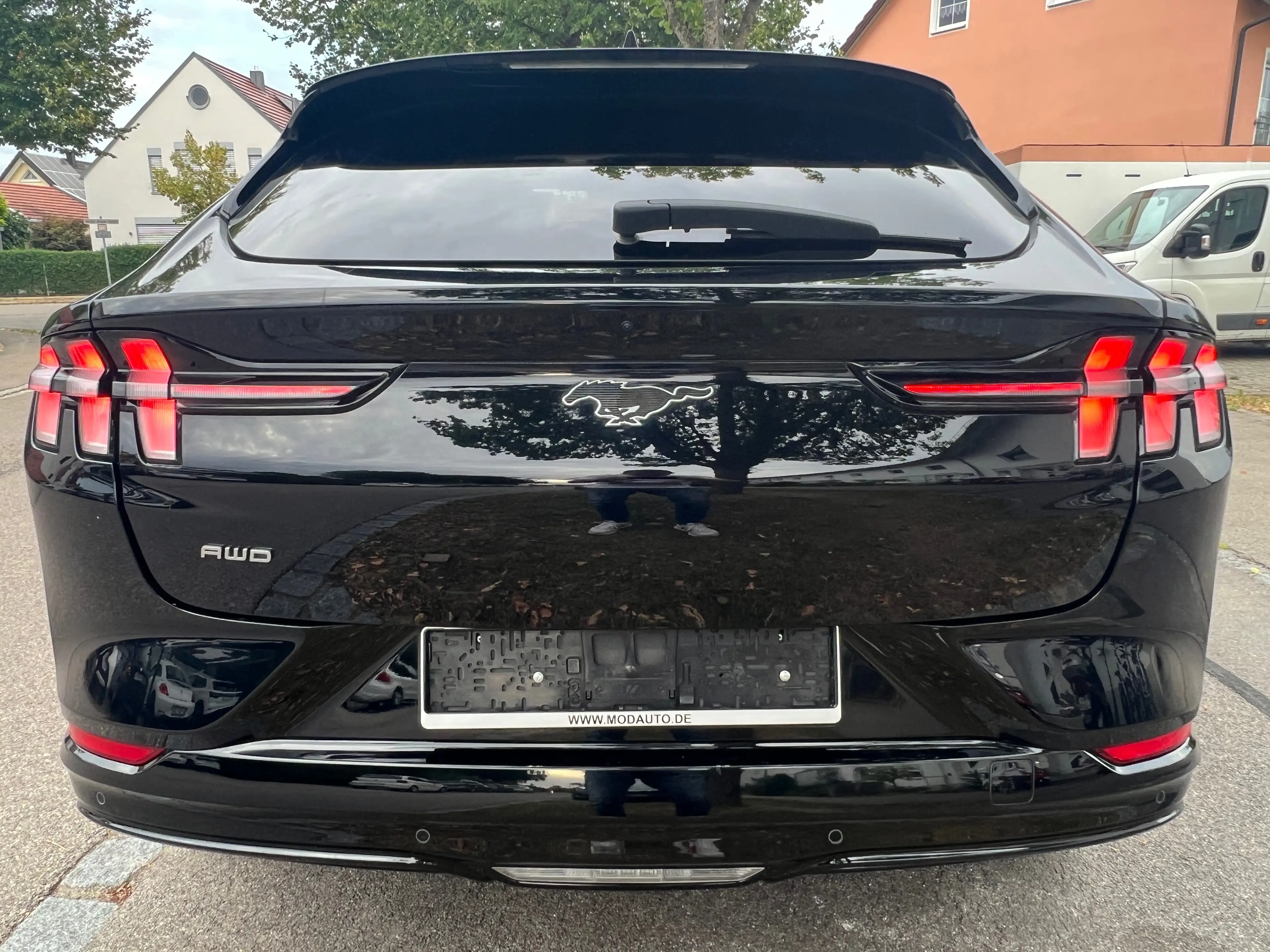 Ford Mustang Mach-E AWD, LED, Digitales Cockpit, Leder, SHZ, Navi — photo 7