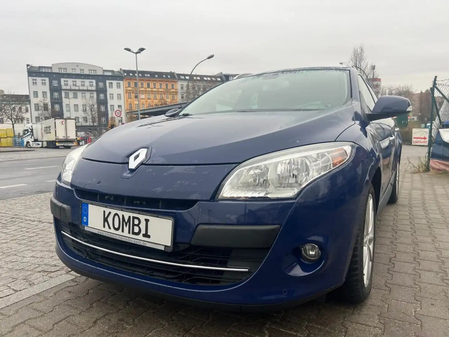 Renault Megane Luxe Kombi,Automatik,Klima,Navi,PDC Azul - 2