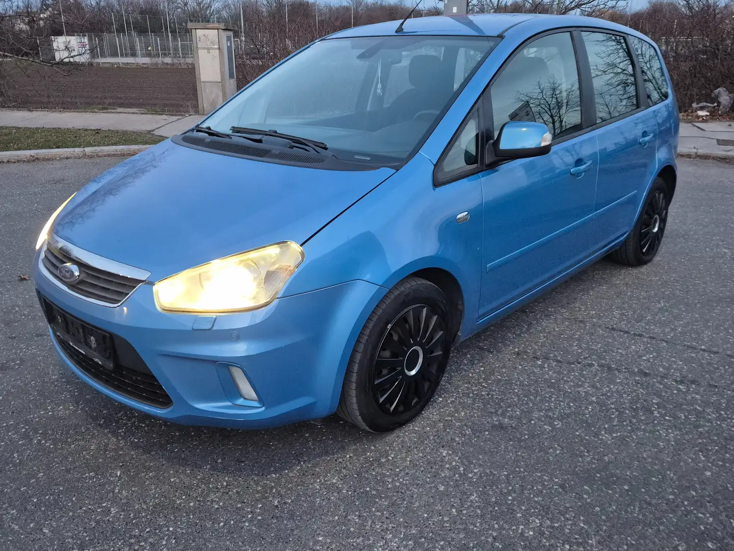 Ford C-Max C-MAX Ghia 1,6 TDCi/DPF Ghia Blau - 1