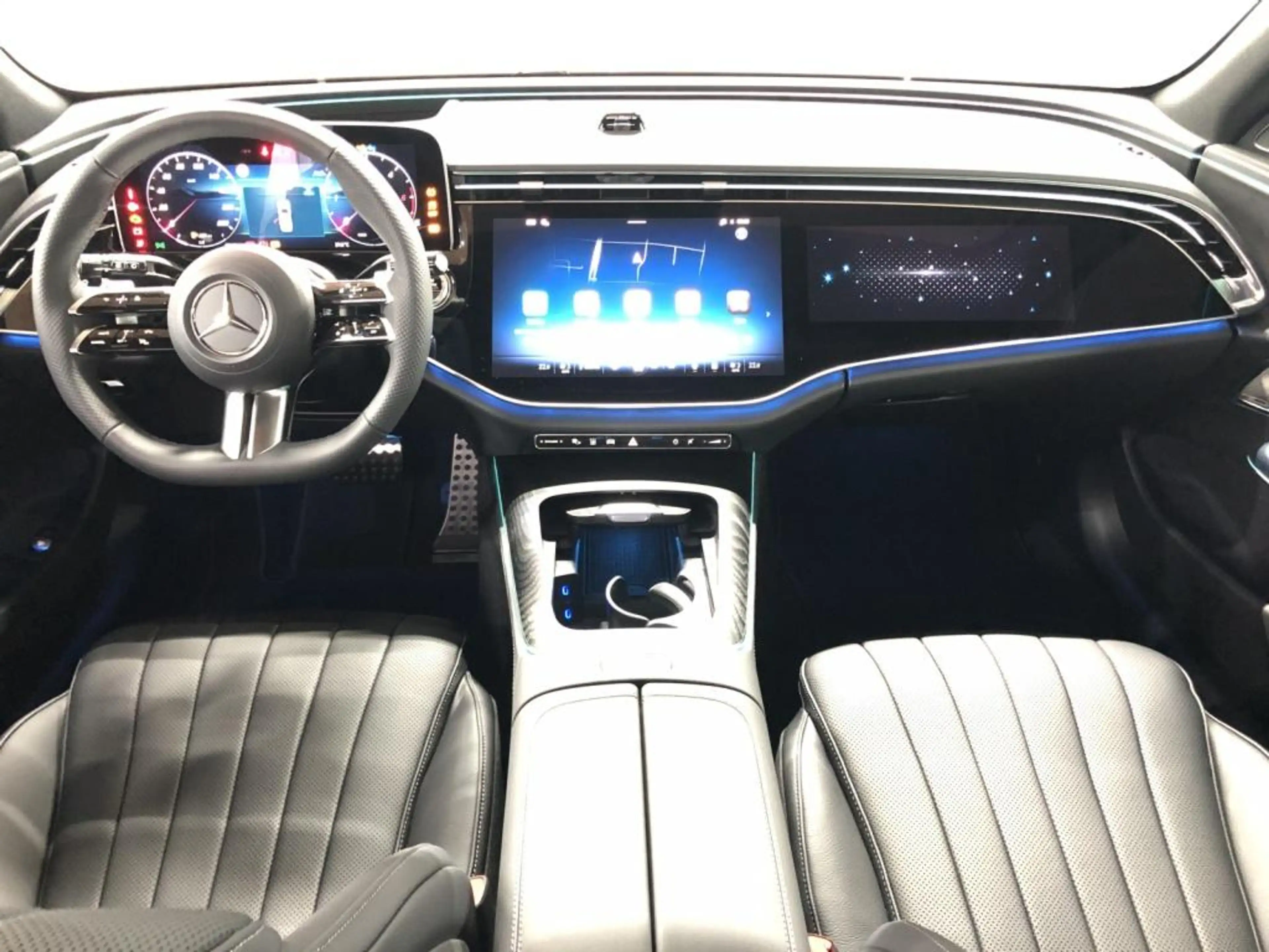 Mercedes-Benz E 450 d 4MATIC T-Modell AMG+MBUX+Superscreen+AHK — photo 6
