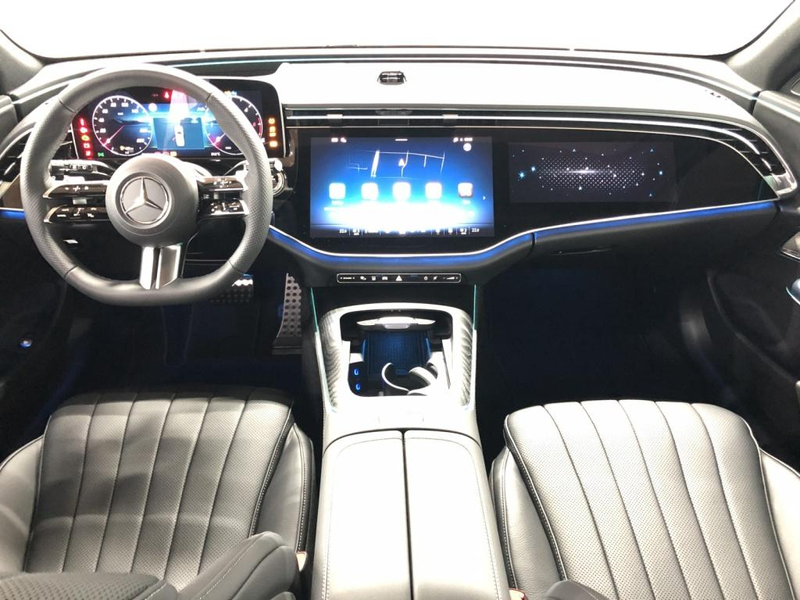 Mercedes-Benz E 450 d 4MATIC T-Modell AMG+MBUX+Superscreen+AHK — photo 6