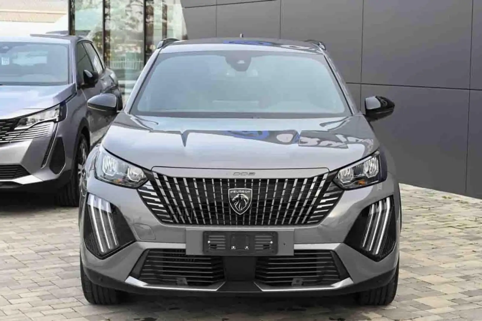 Peugeot 2008 PureTech 100 S&S Allure Gris - 2