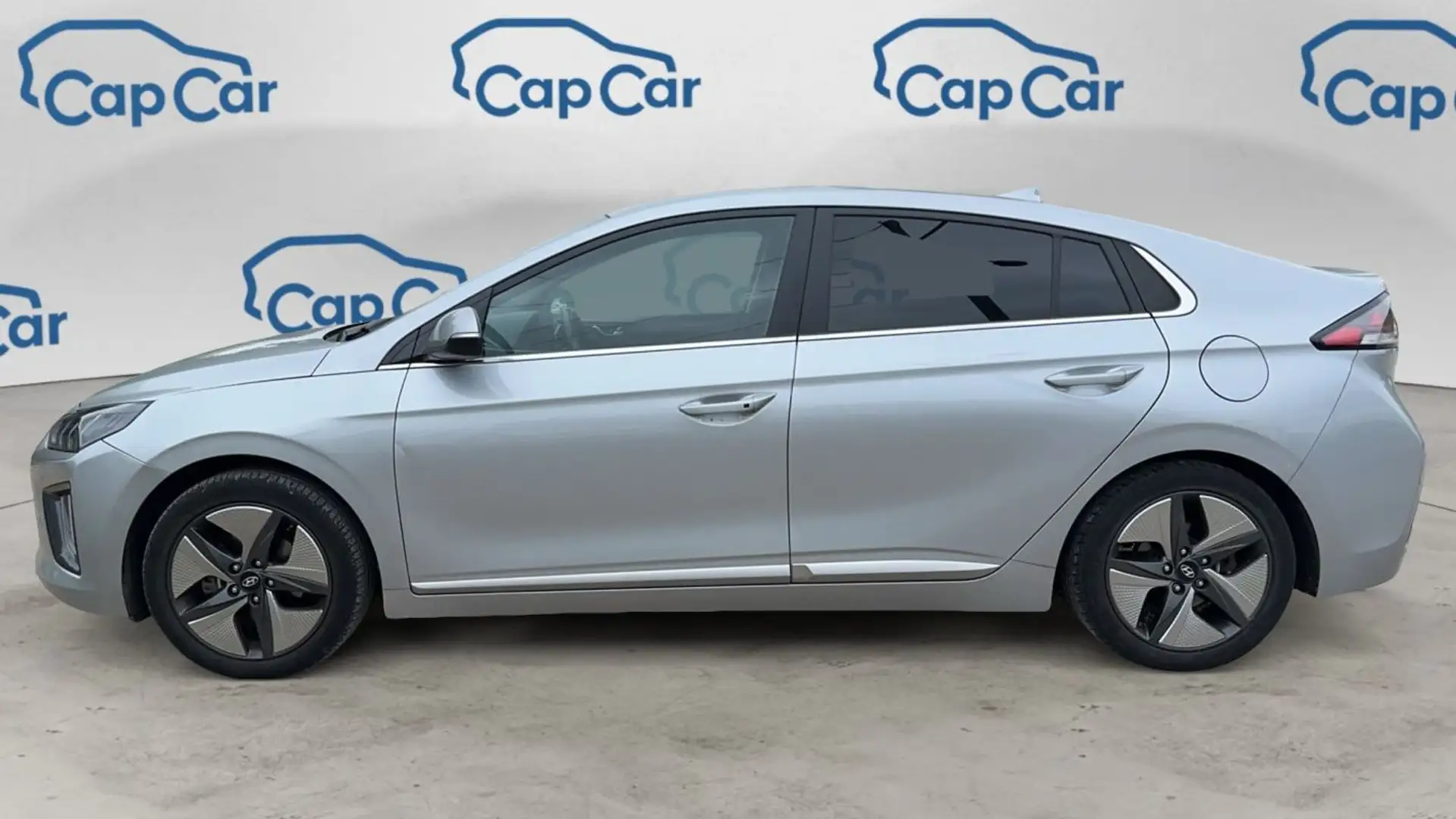 Hyundai IONIQ 1.6 GDi 141 Hybrid DCT6 Executive - Automatique To - 2