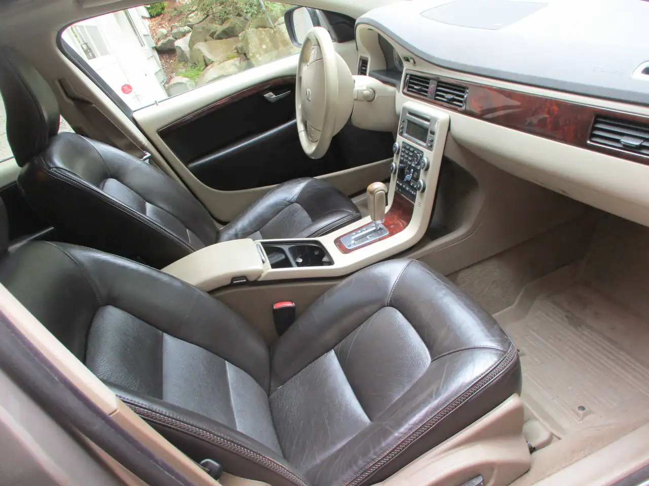 Volvo XC70 снимка Volvo XC70