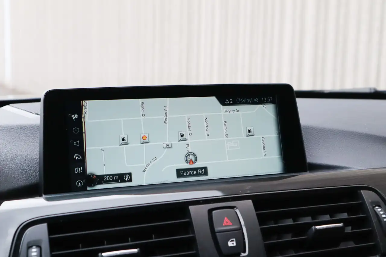 BMW 4 Series снимка BMW 4 Series